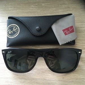 New Wayfarer Classic Polarized Lenses